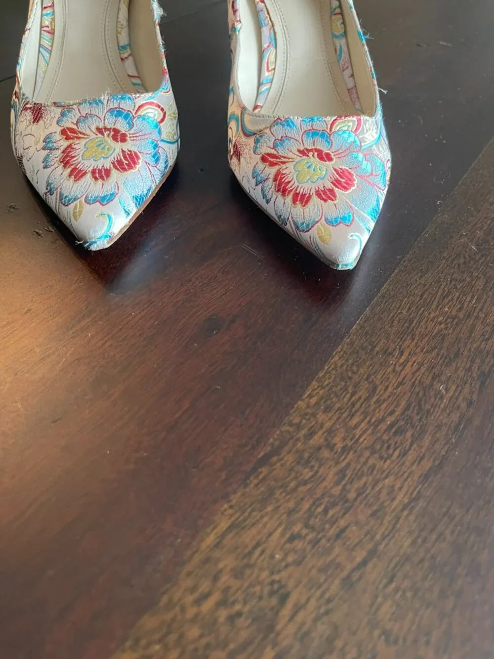 Rare Marc Fisher Zala Floral Brocade Embroidery Pointy Toe Block Heel Pumps SZ 9 - Picture 4 of 11